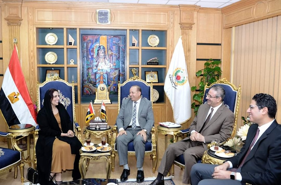 United Arab Emirate's Ambassador Visits Mansoura University